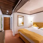 Hotel Contel