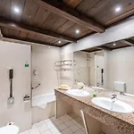 Contel Hotel 4*