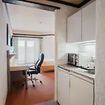 Hotel Contel 4*