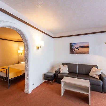 Contel 4*