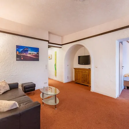 Hotel Contel 4*