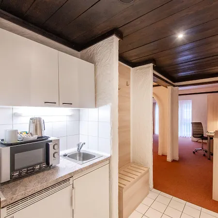 Hotel Contel 4*